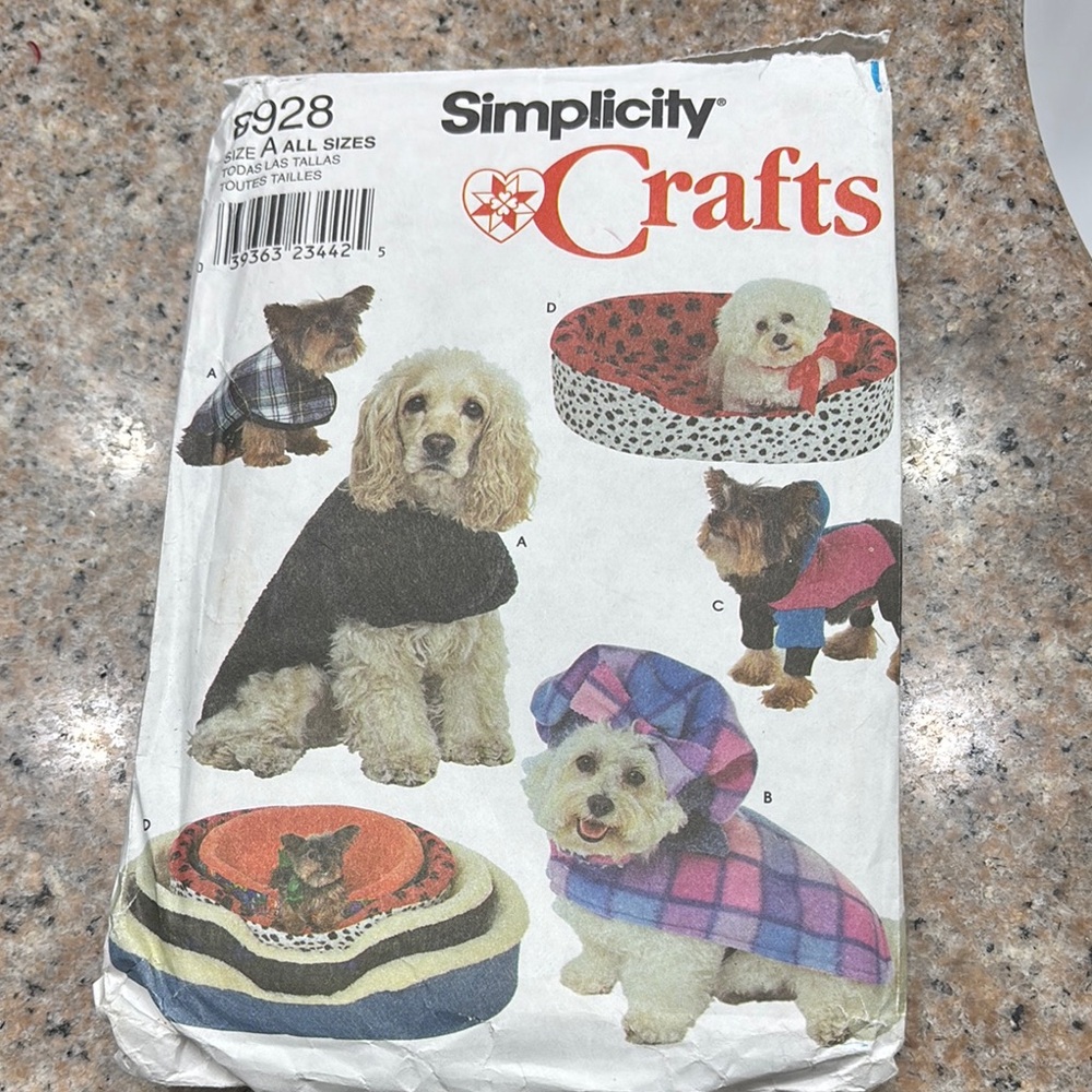 Simplicity Black and Red Dog Fashion Collection
